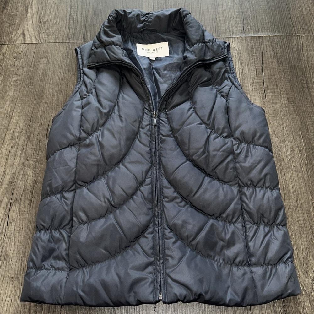Nine West Navy Puffer Vest S